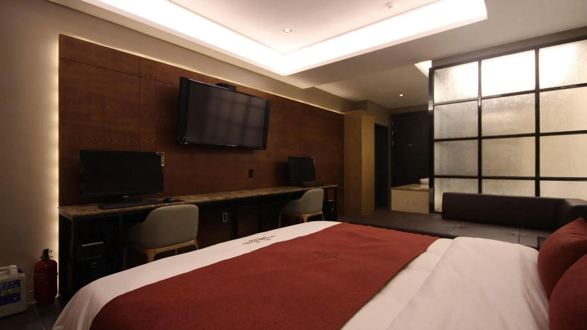 The Club Hotel Seomyeon Busan